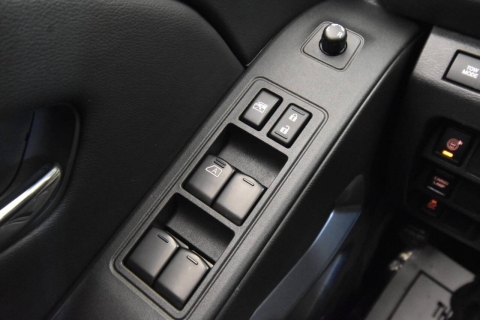 2025 Nissan Frontier SV 4x2 4dr Crew Cab 5 ft. SB