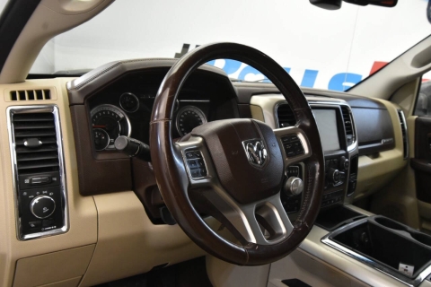 2015 RAM 1500 Laramie 4x4 4dr Crew Cab 5.5 ft. SB Pickup