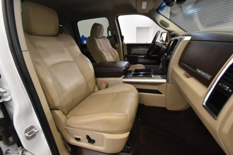 2015 RAM 1500 Laramie 4x4 4dr Crew Cab 5.5 ft. SB Pickup