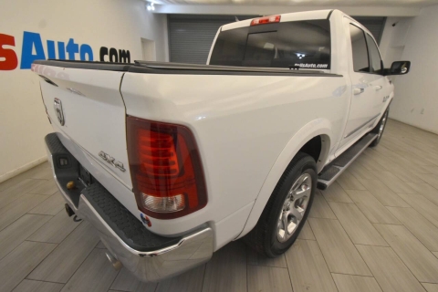 2015 RAM 1500 Laramie 4x4 4dr Crew Cab 5.5 ft. SB Pickup