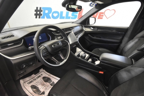 2023 Jeep Grand Cherokee L Altitude 4x4 4dr SUV