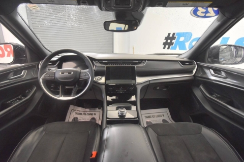 2023 Jeep Grand Cherokee L Altitude 4x4 4dr SUV