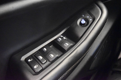 2023 Jeep Grand Cherokee L Altitude 4x4 4dr SUV