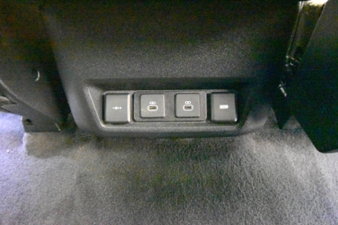 2022 Land Rover Discovery P360 HSE R Dynamic AWD 4dr SUV