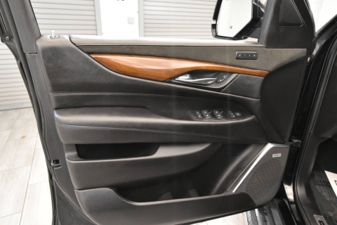 2020 Cadillac Escalade Premium Luxury 4x4 4dr SUV