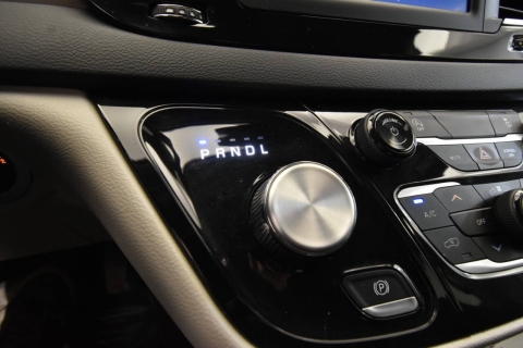 2023 Chrysler Voyager LX 4dr Mini Van