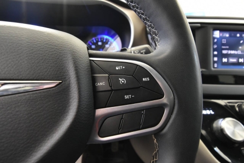 2023 Chrysler Voyager LX 4dr Mini Van