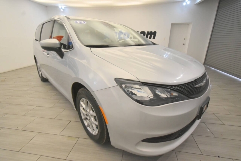 2023 Chrysler Voyager LX 4dr Mini Van