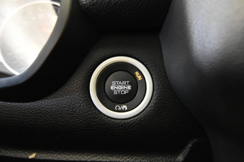 2020 RAM 1500 Laramie 4x4 4dr Crew Cab 6.4 ft. SB Pickup