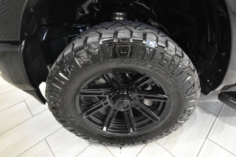 2020 RAM 1500 Laramie 4x4 4dr Crew Cab 6.4 ft. SB Pickup