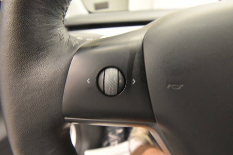 2023 Tesla Model Y Base AWD 4dr Crossover