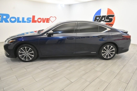 2019 Lexus ES 300h Base 4dr Sedan