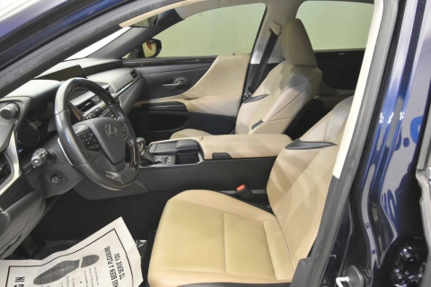 2019 Lexus ES 300h Base 4dr Sedan