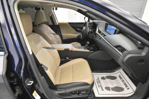 2019 Lexus ES 300h Base 4dr Sedan