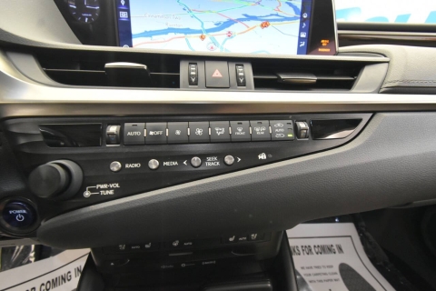 2019 Lexus ES 300h Base 4dr Sedan