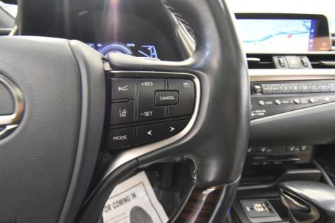 2019 Lexus ES 300h Base 4dr Sedan