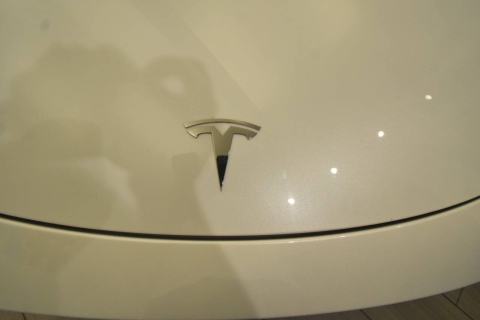 2023 Tesla Model Y Long Range AWD 4dr Crossover