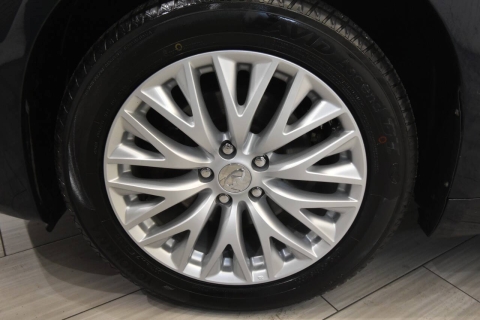 2016 Infiniti Q70L 3.7 AWD 4dr Sedan