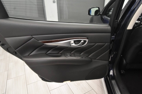 2016 Infiniti Q70L 3.7 AWD 4dr Sedan