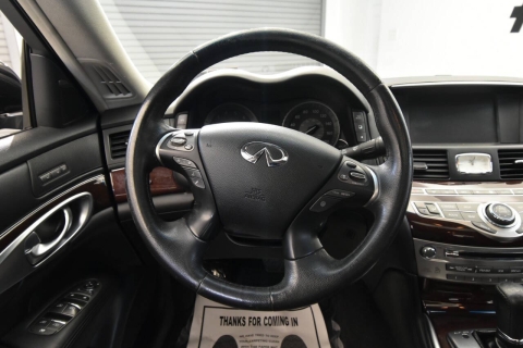 2016 Infiniti Q70L 3.7 AWD 4dr Sedan