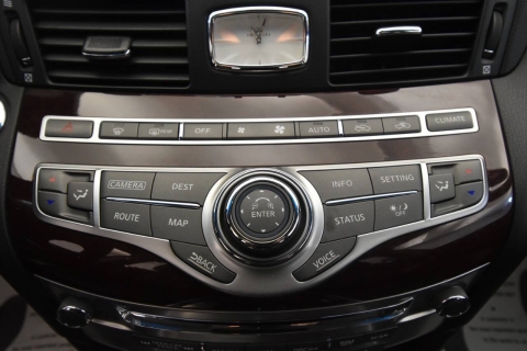 2016 Infiniti Q70L 3.7 AWD 4dr Sedan