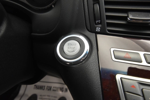 2016 Infiniti Q70L 3.7 AWD 4dr Sedan