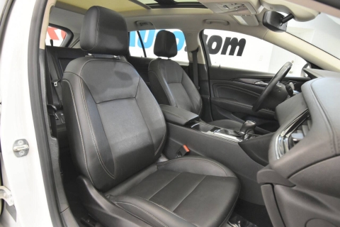 2018 Buick Regal TourX Essence AWD 4dr Wagon