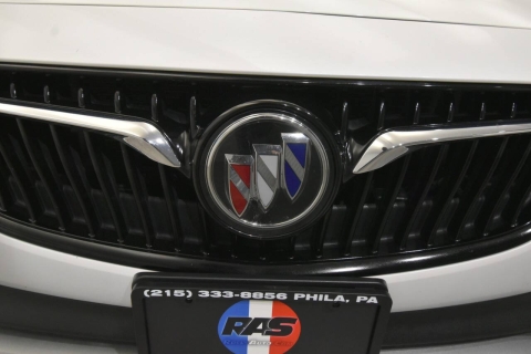 2018 Buick Regal TourX Essence AWD 4dr Wagon