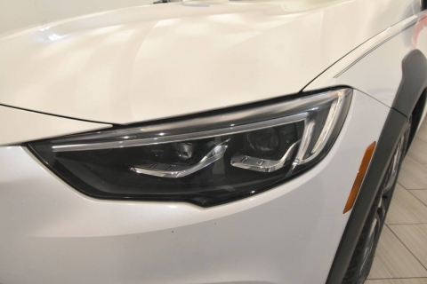 2018 Buick Regal TourX Essence AWD 4dr Wagon