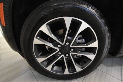 2022 Jeep Grand Cherokee L Overland 4x4 4dr SUV