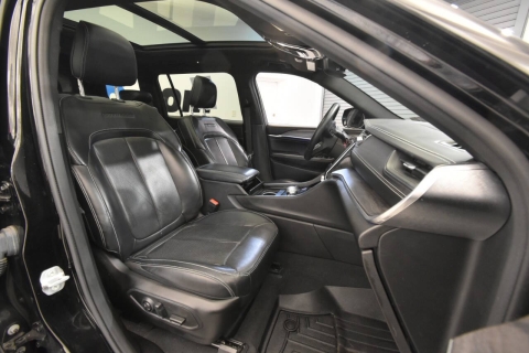 2022 Jeep Grand Cherokee L Overland 4x4 4dr SUV