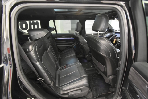 2022 Jeep Grand Cherokee L Overland 4x4 4dr SUV