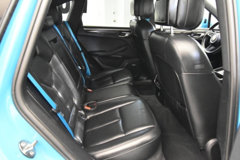 2022 Porsche Macan Base AWD 4dr SUV