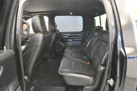 2019 RAM 1500 Laramie 4x4 4dr Crew Cab 5.6 ft. SB Pickup