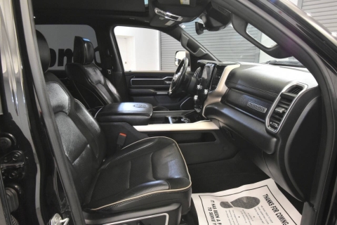 2019 RAM 1500 Laramie 4x4 4dr Crew Cab 5.6 ft. SB Pickup