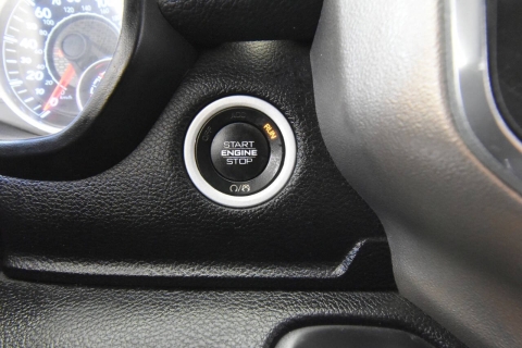 2019 RAM 1500 Laramie 4x4 4dr Crew Cab 5.6 ft. SB Pickup