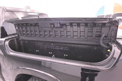 2019 RAM 1500 Laramie 4x4 4dr Crew Cab 5.6 ft. SB Pickup