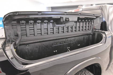 2019 RAM 1500 Laramie 4x4 4dr Crew Cab 5.6 ft. SB Pickup