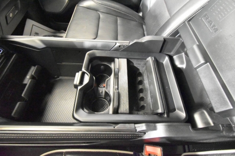 2021 RAM 1500 Limited 4x4 4dr Crew Cab 5.6 ft. SB Pickup