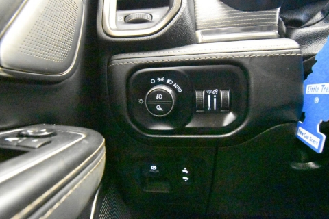 2021 RAM 1500 Limited 4x4 4dr Crew Cab 5.6 ft. SB Pickup