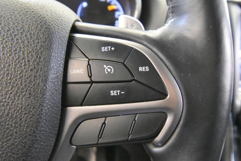 2017 Jeep Grand Cherokee Laredo 4x4 4dr SUV