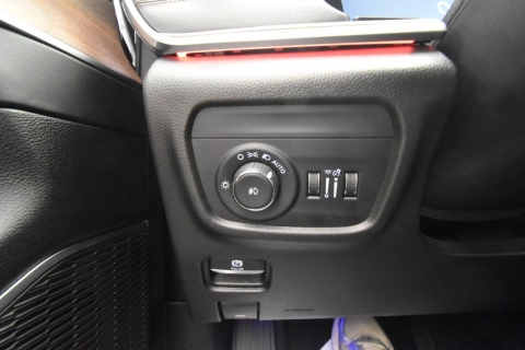 2021 Jeep Grand Cherokee L Summit 4x4 4dr SUV