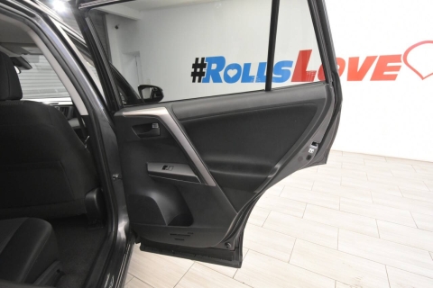 2017 Toyota RAV4 LE AWD 4dr SUV