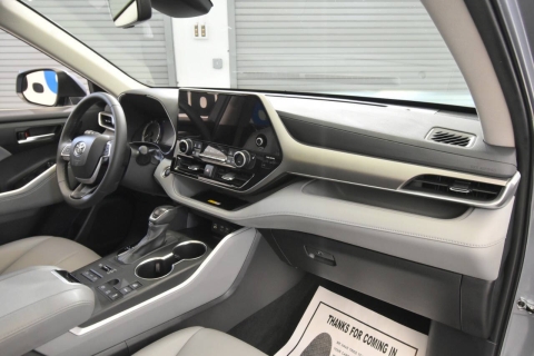 2024 Toyota Highlander XLE AWD 4dr SUV