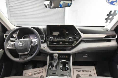 2024 Toyota Highlander XLE AWD 4dr SUV