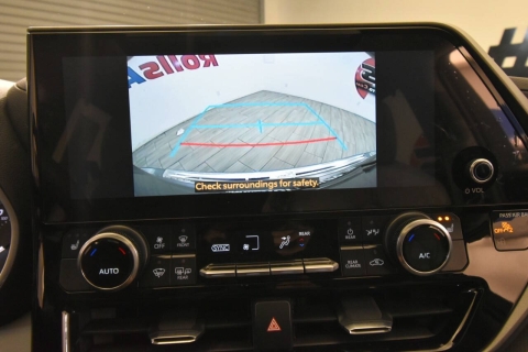 2024 Toyota Highlander XLE AWD 4dr SUV