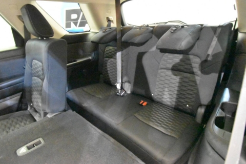 2022 Nissan Pathfinder SV 4dr SUV