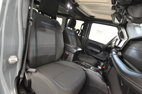 2025 Jeep Wrangler Rubicon 4xe 4x4 4dr SUV