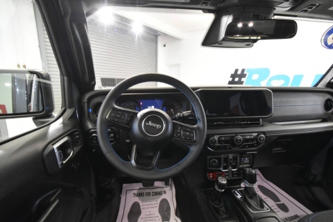 2025 Jeep Wrangler Rubicon 4xe 4x4 4dr SUV