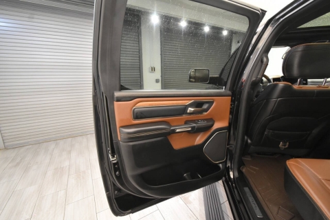 2020 RAM 1500 Laramie Longhorn 4x4 4dr Crew Cab 5.6 ft. SB Pickup